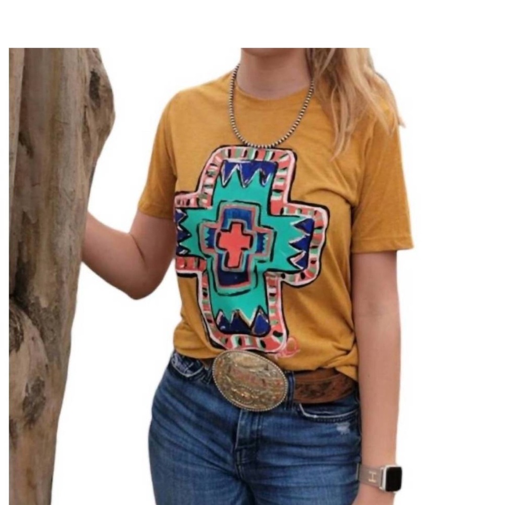 Texas True Threat Mustard Graphic Short Sleeve Tee for women size L 
Soft Tee